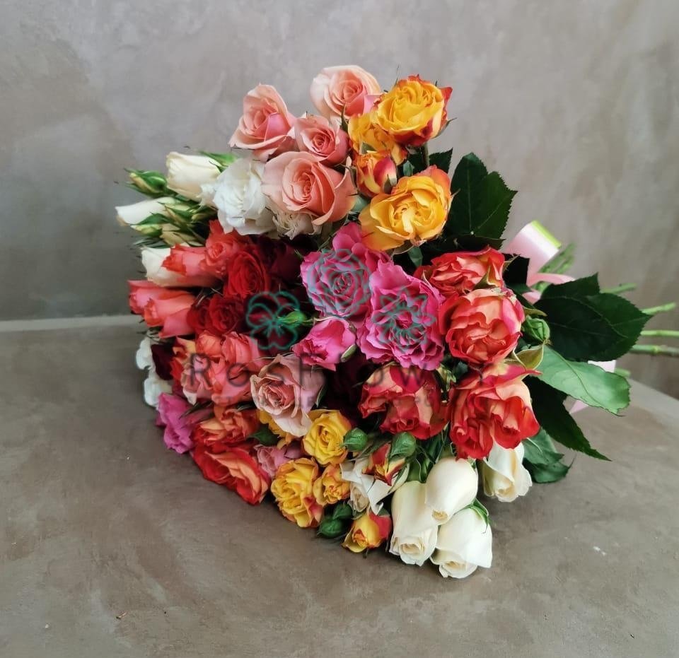 Букет цветов из: Розы в Емве