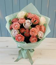 Букет цветов из:  Розы в Емве